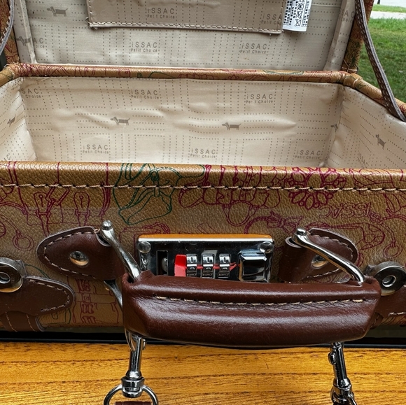 Luxury case. Petit Choice Samantha Thavasa. - Picture 3 of 4